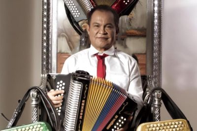 cantante de vallenato habla sobre belleza y ofertas dudosas