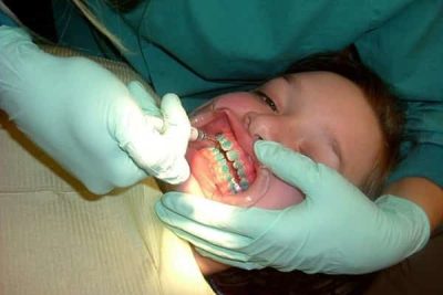 cuanto gana un ortodoncista en colombia