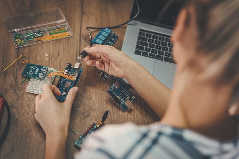 Descubre S4A, el lenguaje de programación visual para Arduino y Scratch